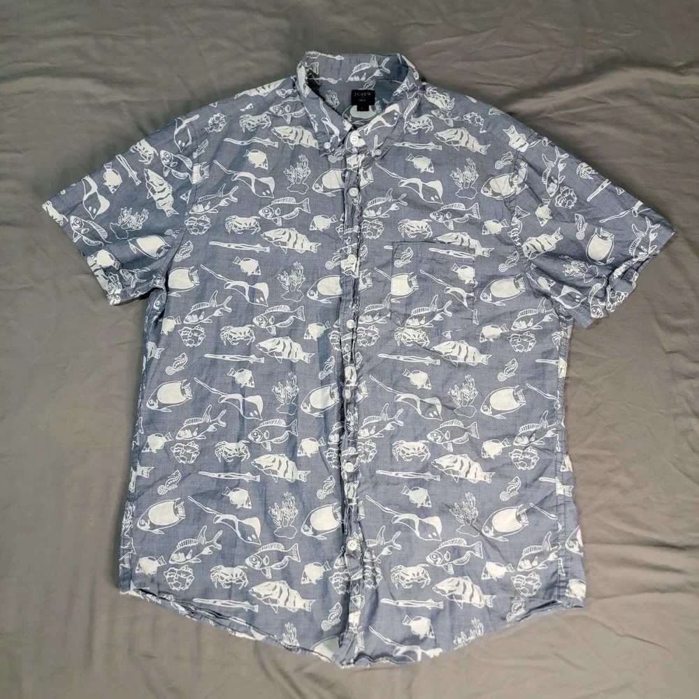 J. Crew Button Down Shirt Men's Large Blue Fish All Over Print Short Sleeve